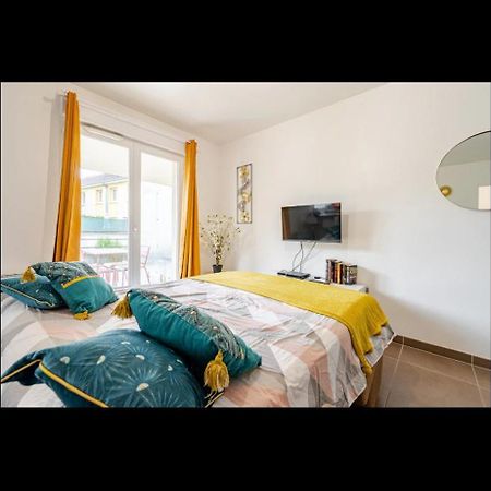 Proche Disney Et Paris - Studio Terrasse Et Parking Prive Монтеврен Екстер'єр фото